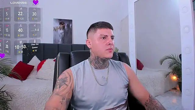 dirty boy0 online show from 10/25/25, 04:57