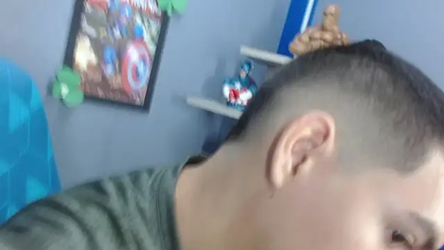 Axel Stones  online show from 11/05/25, 01:55