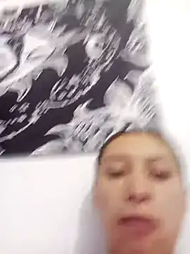 Snapshot of abby_n_emily chatting on 12/03/25, 12:14 abby n emily online show from 12/03/25, 12:14