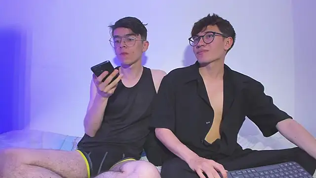 Snapshot of dani_angel_dark chatting on 11/01/25, 10:12 dani angel dark online show from 11/01/25, 10:12