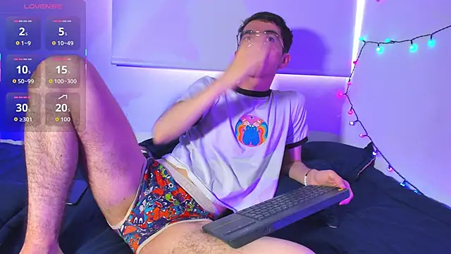 dani angel dark online show from 12/19/25, 09:11