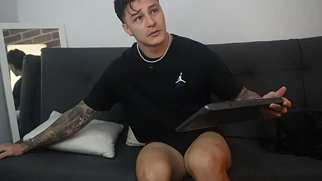 Snapshot of Dominick_walker chatting on 02/01/26, 10:30 Dominick walker online show from 02/01/26, 10:30