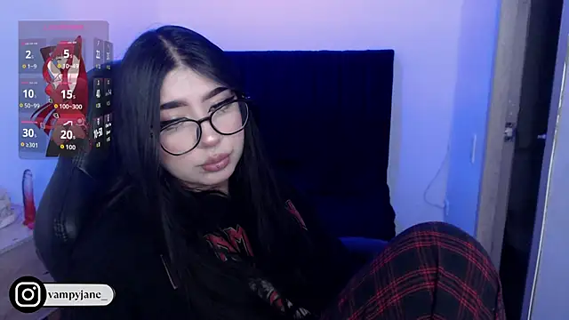 Snapshot of VamppyJane chatting on 10/23/25, 12:10 VamppyJane online show from 10/23/25, 12:10