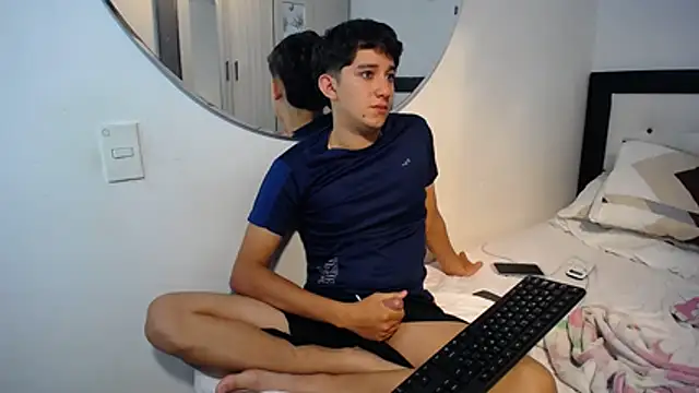 Snapshot of Dravith_Valery chatting on 11/21/25, 03:38 Dravith Valery online show from 11/21/25, 03:38