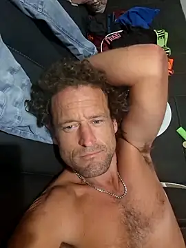 shainnfk online show from 10/15/25, 04:07