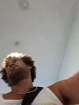 shainnfk online show from 10/19/25, 05:30