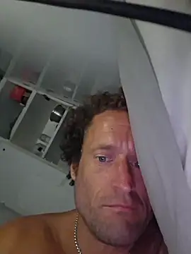 shainnfk online show from 11/21/25, 12:32