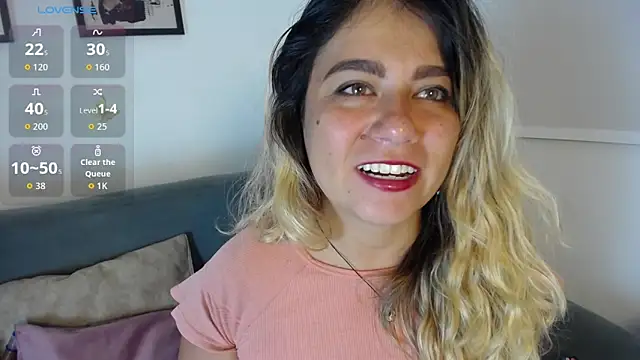 Sweet Bella Valery online show from 03/30/26, 11:39