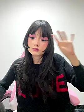 AnaisXoXo online show from 11/24/25, 11:37