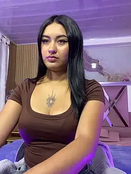 Emilux  online show from 05/14/26, 11:50