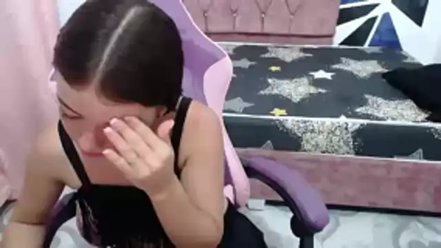 scarleth18 online show from 11/05/25, 02:44