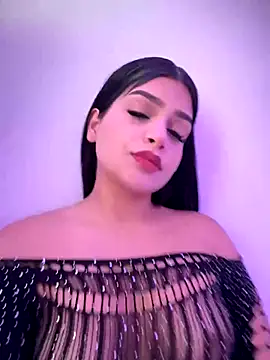 Lucianacuoper online show from 10/29/25, 06:42