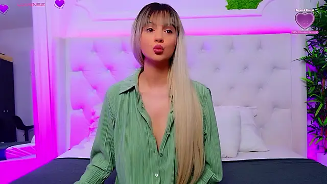 AriannaSins online show from 02/04/26, 01:17