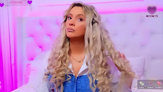 AriannaSins online show from 03/25/26, 01:17