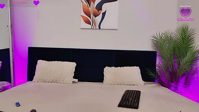 AriannaSins online show from 04/23/26, 02:52