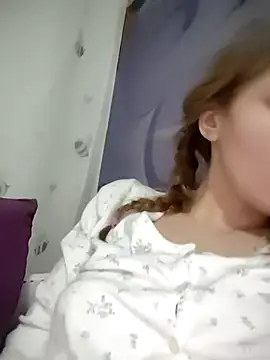 SandyCassie online show from 11/19/25, 11:16