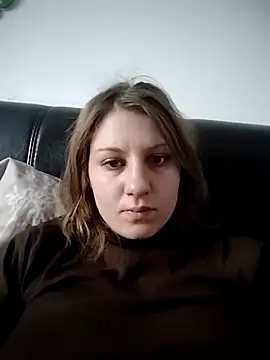 SandyCassie online show from 11/25/25, 06:24