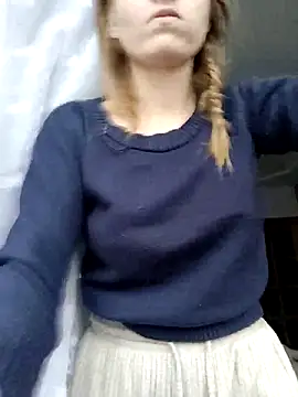 SandyCassie online show from 12/03/25, 07:49