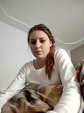 SandyCassie online show from 12/15/25, 09:24