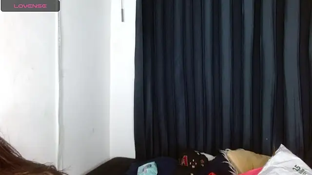 antonella rosecs online show from 12/18/25, 04:51