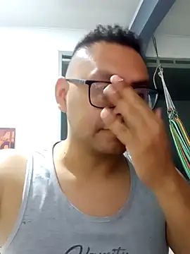 Snapshot of DariusNoir chatting on 10/22/25, 01:50 DariusNoir online show from 10/22/25, 01:50