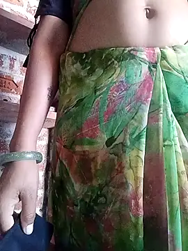 Rajni chauhan online show from 03/10/26, 06:40