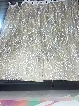 Rajni chauhan online show from 04/05/26, 04:15