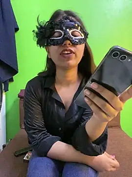 darkdoll007 online show from 04/04/26, 08:34