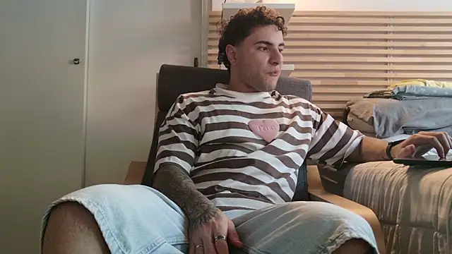 KevinWolf777 online show from 03/19/26, 10:14