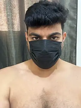 Handsome8677 online show from 06/09/26, 07:53
