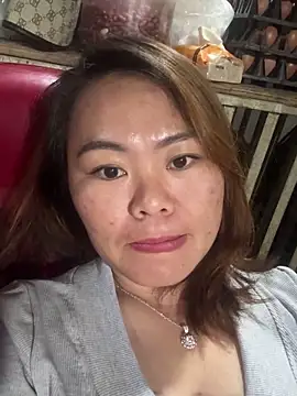 panda-bae online show from 10/15/25, 12:49