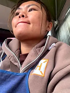 panda-bae online show from 10/19/25, 03:07