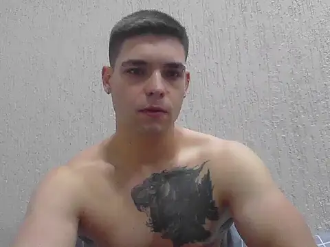 Zure-xxx online show from 11/21/25, 10:52