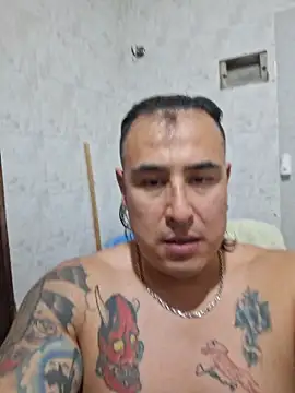Snapshot of Rueditasss chatting on 03/10/26, 12:04 Rueditasss online show from 03/10/26, 12:04