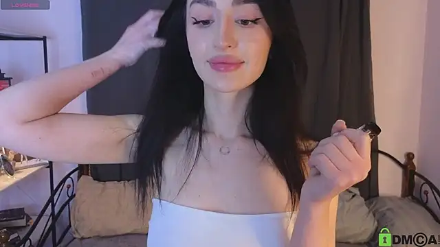 Snapshot of Marie_Long chatting on 01/06/26, 06:22 Marie Long online show from 01/06/26, 06:22