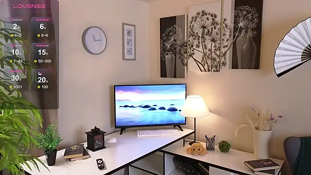 Snapshot of Marie_Long chatting on 01/14/26, 07:30 Marie Long online show from 01/14/26, 07:30