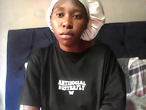 sexysmalldaily04 online show from 10/21/25, 09:43