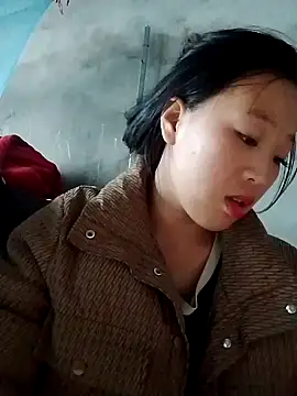 Snapshot of Ngon_x chatting on 10/27/25, 08:40 Ngon x online show from 10/27/25, 08:40