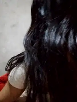 Snapshot of Ngon_x chatting on 10/28/25, 08:22 Ngon x online show from 10/28/25, 08:22