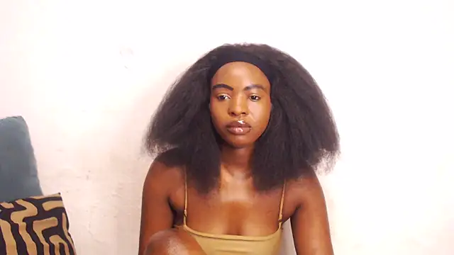 TallEbonyBabe online show from 02/10/26, 04:27