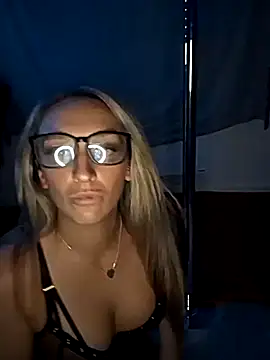 xx spiceycouple xx online show from 03/17/26, 08:56