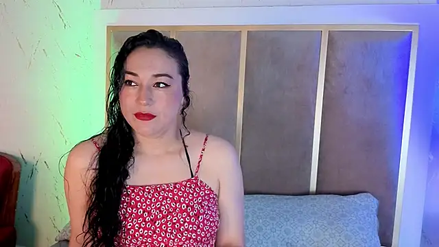 Elizabeth bennett 6 online show from 11/03/25, 12:06