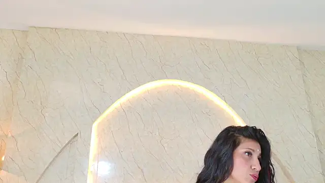 Antonella Russo1 online show from 04/17/26, 04:54