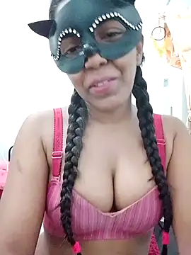 Kavee Girl0 online show from 03/08/26, 07:17