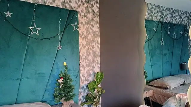 Aaron Eze online show from 12/05/25, 08:38