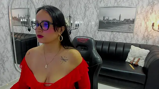 AlexandraMilff online show from 11/23/25, 04:01