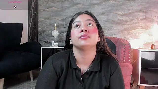 lilithst  online show from 11/07/25, 08:42