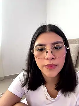 Julietalcl online show from 01/14/26, 09:20