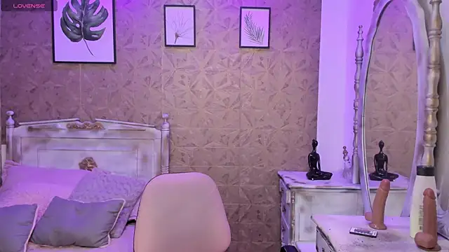 Sara clk online show from 04/10/26, 08:13