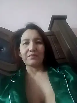 Bigtitsass81 online show from 11/11/25, 05:24